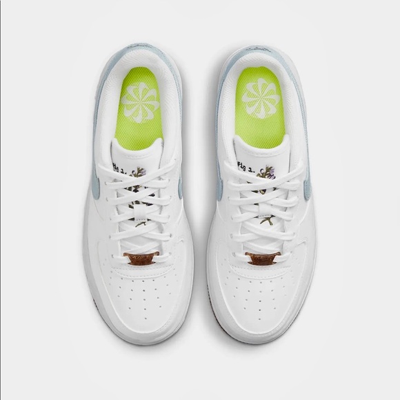 Nike Air Force 1 LV8. (Sustainable Material) - Picture 4 of 9